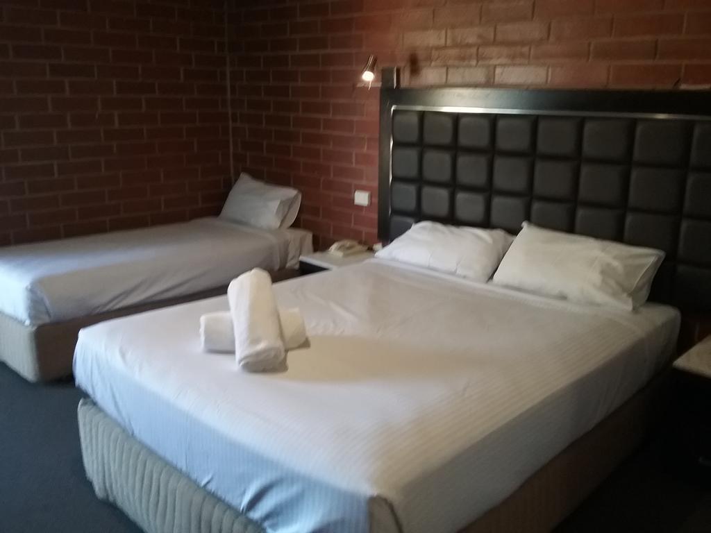 Pooraka Motor Inn Buitenkant foto